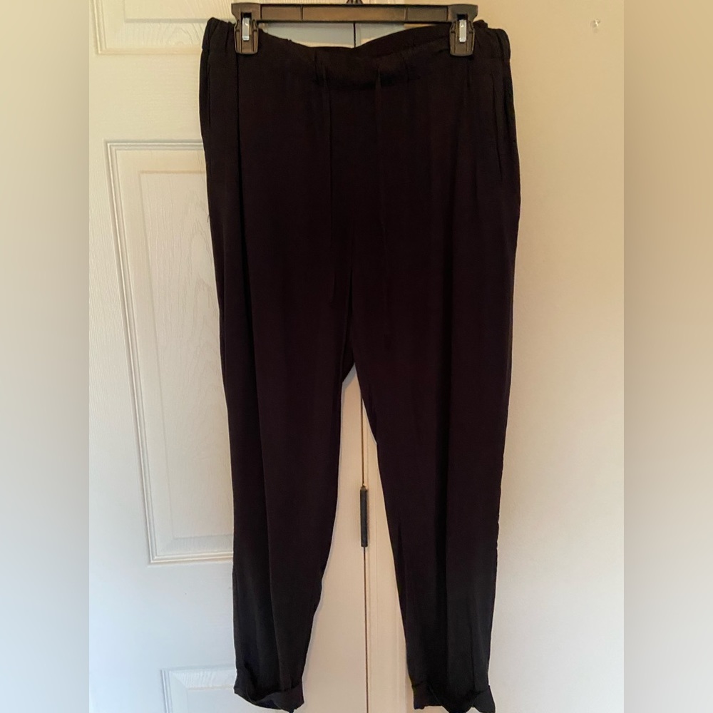 Black Kenneth Cole drawstring waist with cuffed ankle.